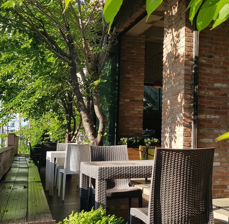 UNIQUEMAIN 대형LED/컨셉 렌탈스튜디오