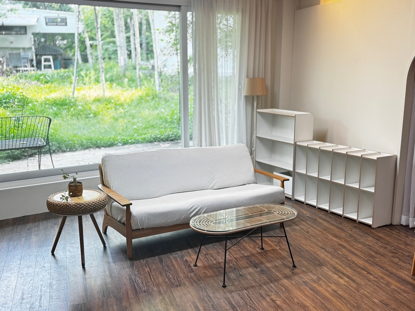 UNIQUEMAIN 대형LED/컨셉 렌탈스튜디오