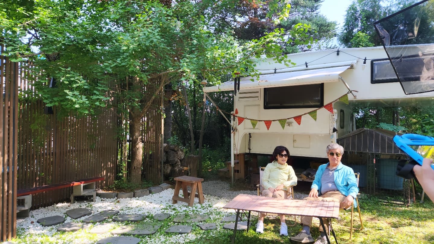 UNIQUEMAIN 대형LED/컨셉 렌탈스튜디오