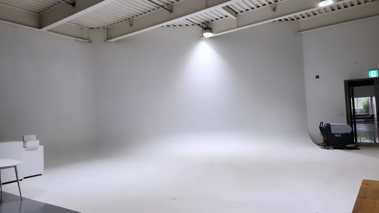 UNIQUEMAIN 대형LED/컨셉 렌탈스튜디오